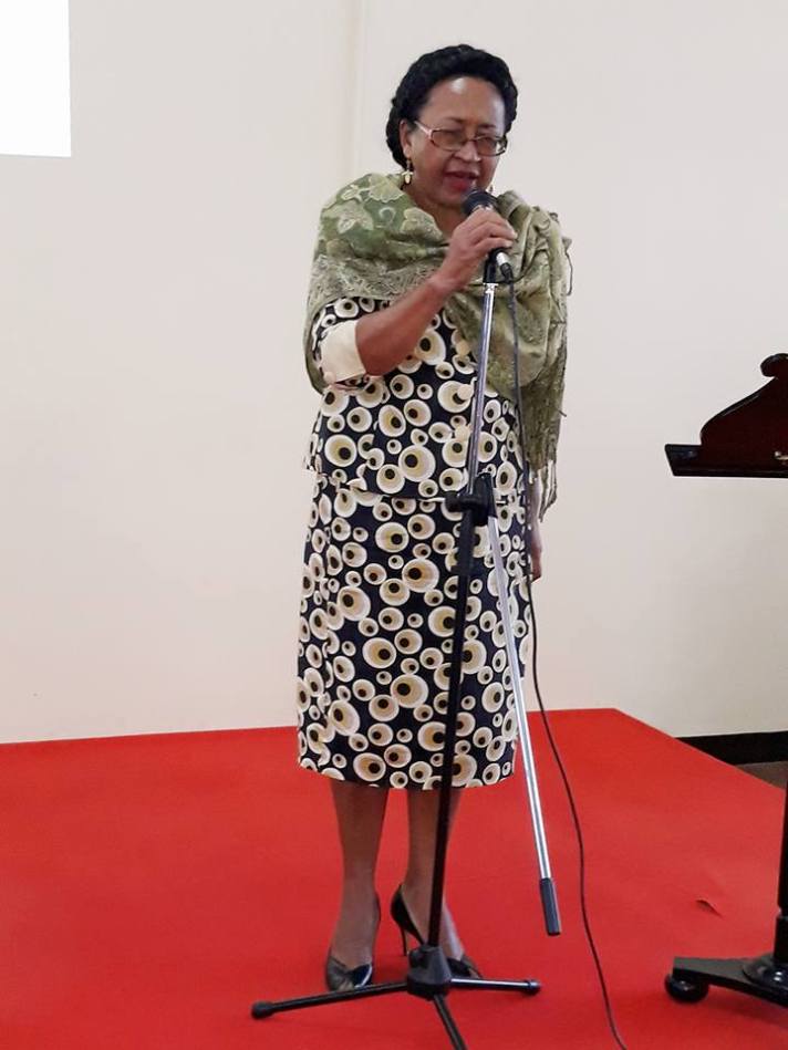 31727757_1685732464852653_106529942153461760_n